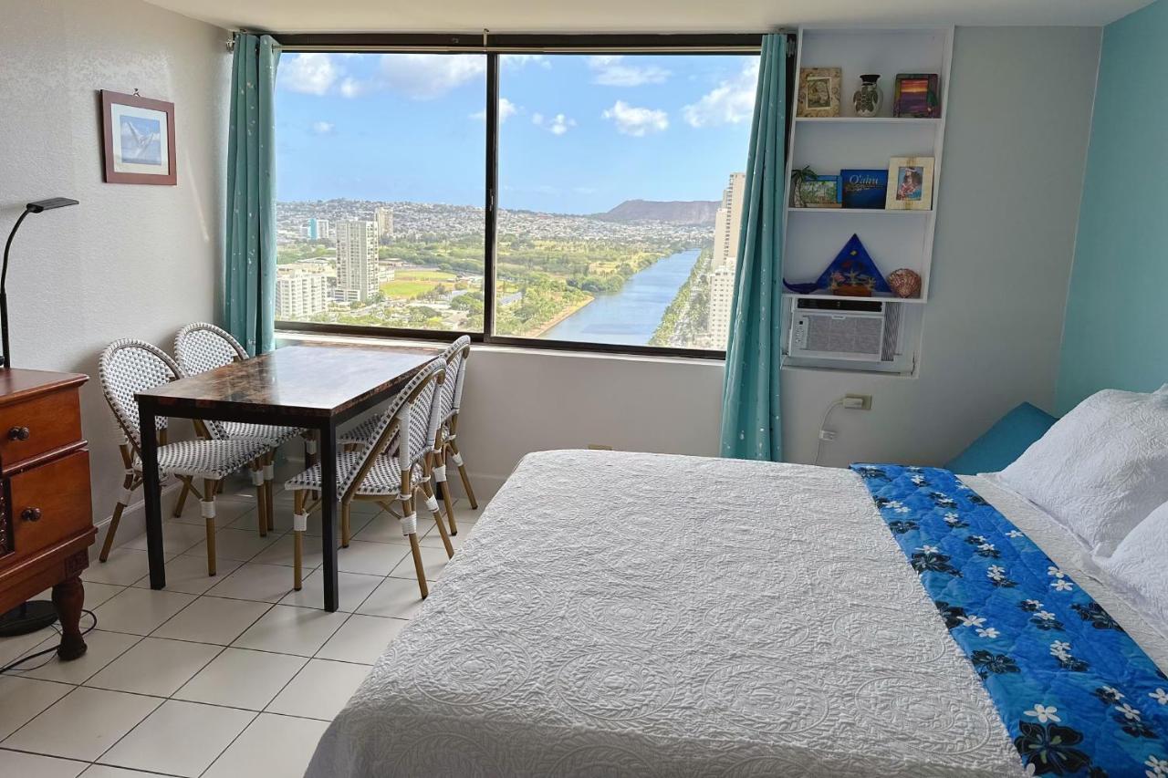 Waikiki Condo High Floor Views Beaches Convention Center Honolulu Exterior photo